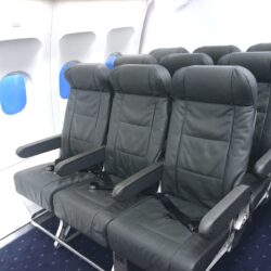 B737 エコノミー3列シートがセール価格にて販売中！！